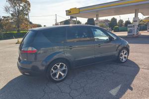 Ford S-Max 2.0 TDCi 140CV Titanium