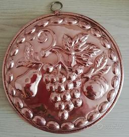 Stampo in rame con motivi vegetali