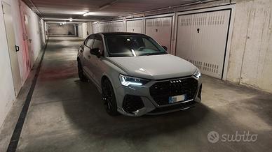 Audi RSQ3 full