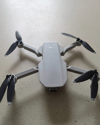 DJI Mavic mini combo
