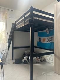 Letto una piazza e mezza con scala