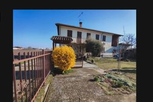 Casa indipendente a Ottobiano