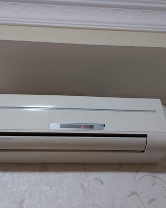 Condizionatore Ferroli 9000btu completo
