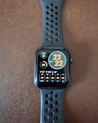 Apple whatch 5