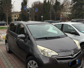 Toyota verso S NEOPATENTATI