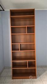 Libreria color noce chiaro con 8 piani