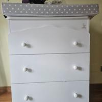 Fasciato con cassettiera