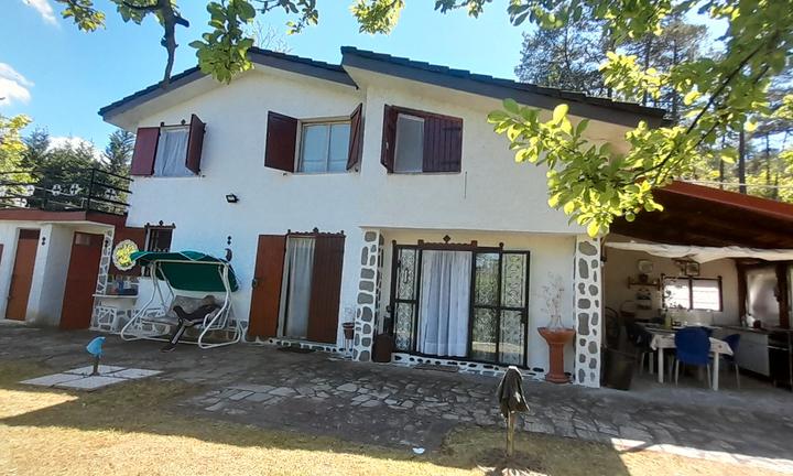 UNA Casa su due piani A BOIAZZA PREZZO TRATTABILE