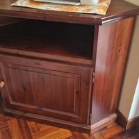 Angoliera arte povera