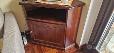 Angoliera arte povera