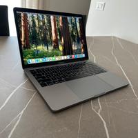 MacBook Pro 13" (2019) con Touch Bar