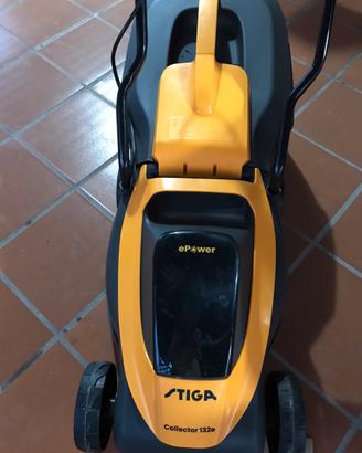 STIGA Tagliaerba a Batteria Collector 132e Kit