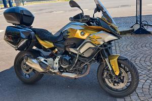 BMW F900 XR