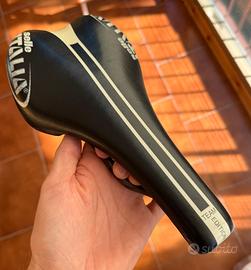 Sella bici selle italia team editon srl carbonio