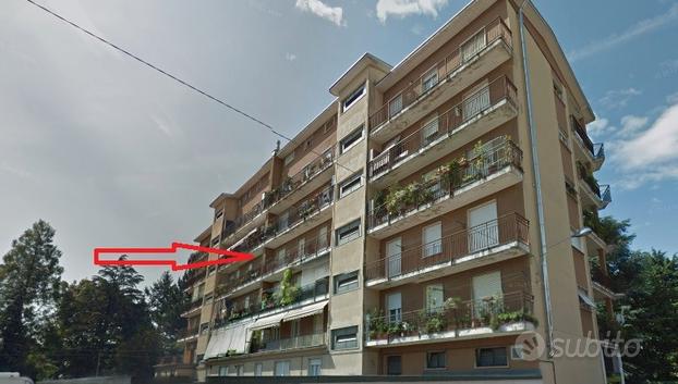 Stanza singola vic università LIUC Castellanza VA