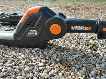 Tagliasiepi a batteria WORX WG252E + 2 batterie