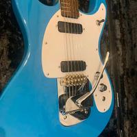 Mosrite Ventures II Ramones reissue USA  Japan