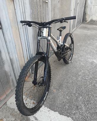 specialized demo expert 2022 s3