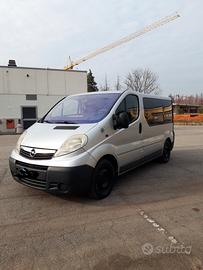 Opel Vivaro 2.0 114cv 9 posti (camperizzato)