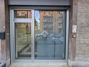 NEGOZIO A BRESCIA