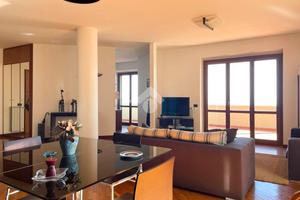 VILLA A SCHIERA A VASTO