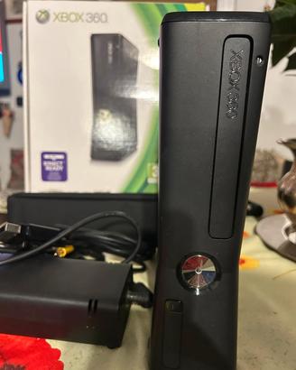 Xbox 360 colore nero in scatola originale