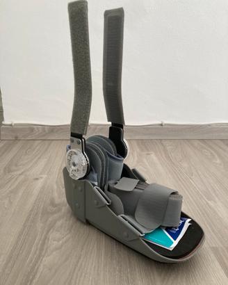 Tutore walker per tibio-tarsica regolabile