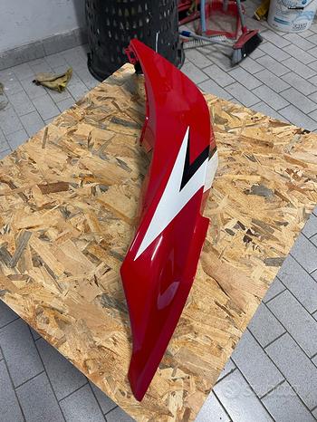 Honda cbr 600 rr - carena dx