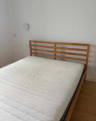 Letto matrimoniale. TARVA IKEA
