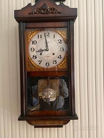 Orologio a pendolo funzionante