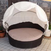 Divano tondo da giardino 
