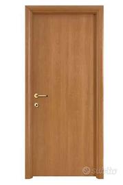 5 porte color noce maniglie oro