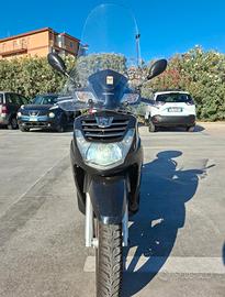 Scooter Peugeot 