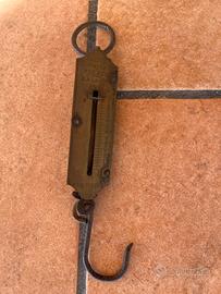 Bilancia vintage Salter System in ottone