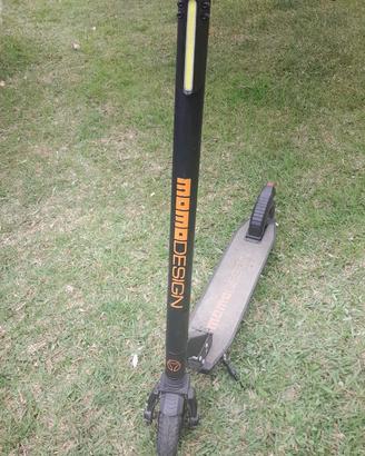 Monopattino MOMO DESIGN batteria esausta