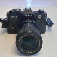 Fuji STX-2 con obiettivo,accessori e borsa vintage