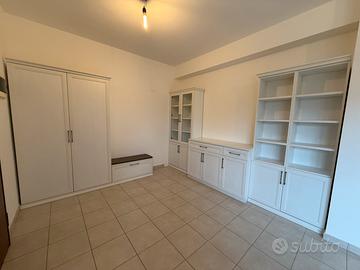 Ingresso completo - PARI AL NUOVO - valore 2.500€