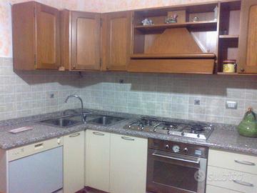 Trilocale in buone condizioni abitabile