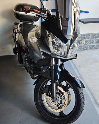 Suzuki V-Strom 650
