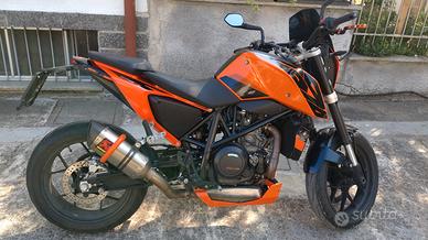 KTM Duke 690 ABS