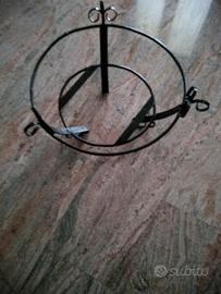 nr. 7 porta vaso tondo in ferro battuto 