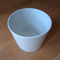 Portavaso bianco  in porcellana