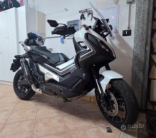 Honda X-ADV 750 