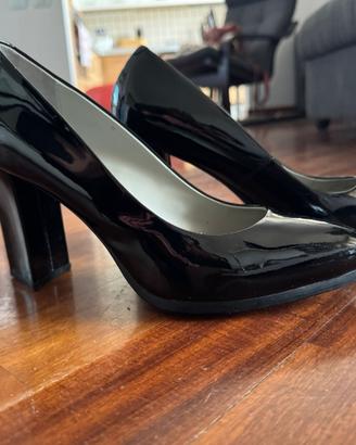 Geox Décolleté in vernie - nero