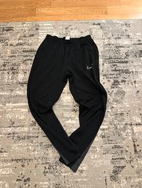 pantaloni nike sportivi
