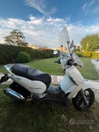 Scarabeo 300 s
