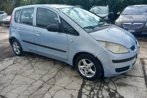 Mitsubishi Colt 1.1 12V 5p. Invite