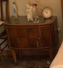 Comodino vintage Mid-Century Modern