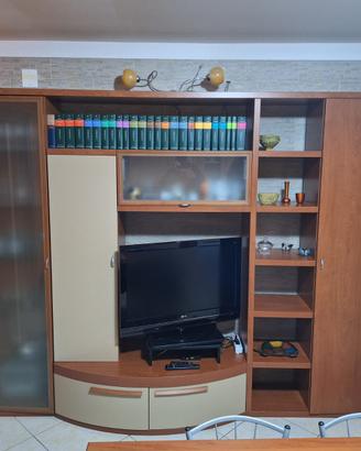 Parete attrezzata