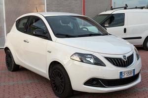 Lancia Ypsilon 1.0 FireFly 5 porte S&S Hybrid Ecoc